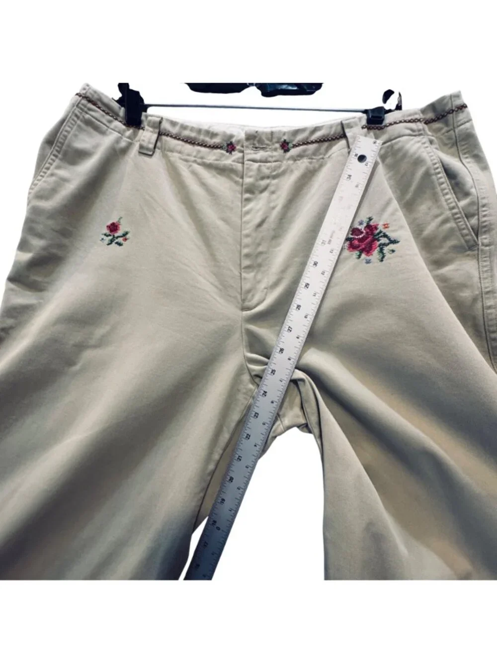 Vintage 90s Gap Clean Cut Khaki Capris Size 16 Chinos Embroidered Floral Artsy - Picture 11 of 13